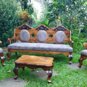 Juego de sala colonial