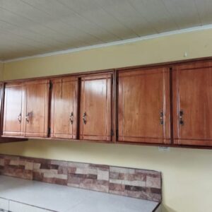 Mueble de cocina superior colonial